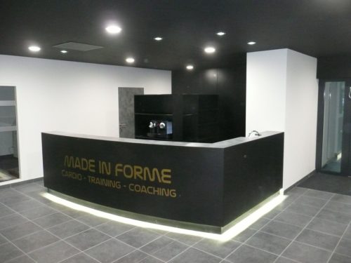 simon-agencement-comptoir-accueil-04 Simon Agencement Comptoir d'accueil